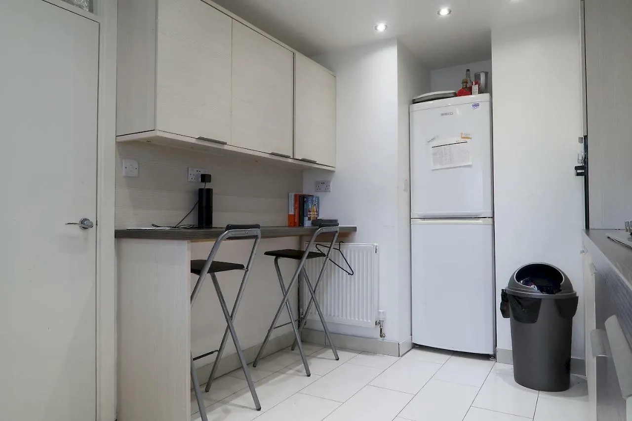 Windermere House Apartment London